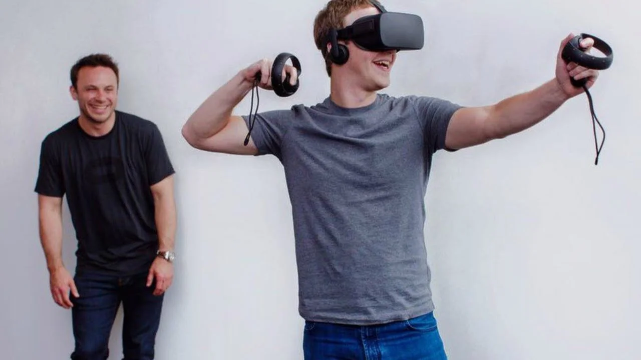 Les employés de Facebook travaillent sur les technologies de réalité virtuelle
